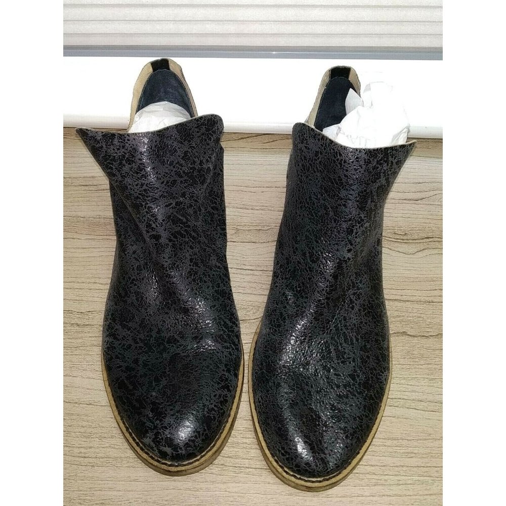 KELSI DAGGER BROOKLYN 11M Metallic Gunmetal Black Kenmare Leather SlipOn Booties
